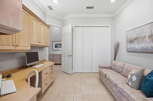 10 CORDOBA COURT, Palm Coast, FL 32137