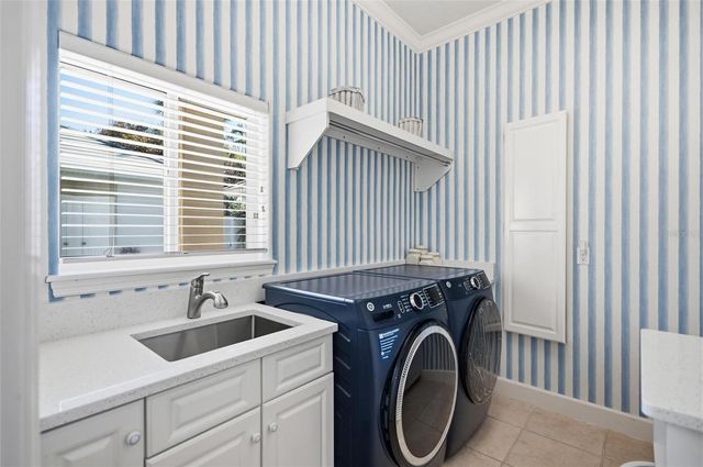 10 CORDOBA COURT, Palm Coast, FL 32137