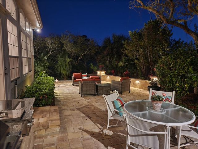 10 CORDOBA COURT, Palm Coast, FL 32137