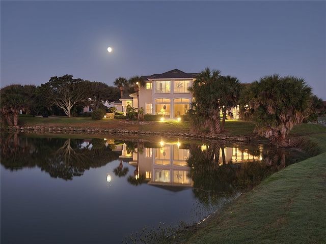 10 CORDOBA COURT, Palm Coast, FL 32137