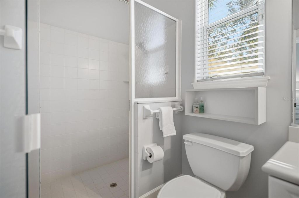 Image 15 of property listing at 10 CORDOBA COURT, Palm Coast, FL 32137