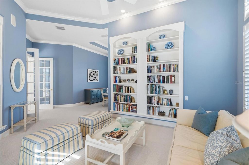 Image 25 of property listing at 10 CORDOBA COURT, Palm Coast, FL 32137