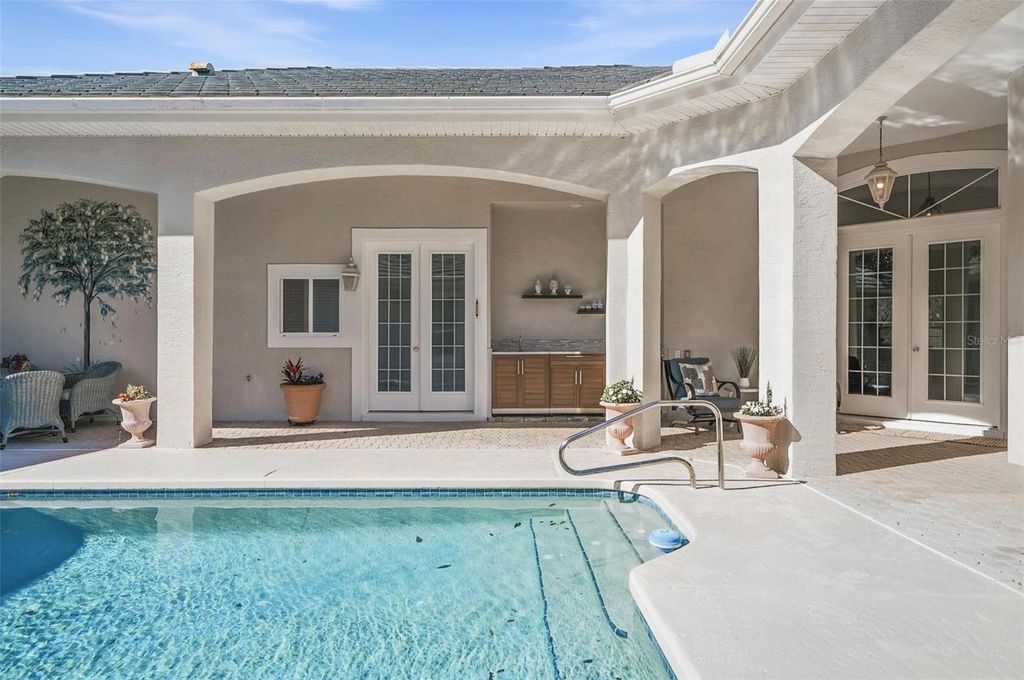 Image 6 of property listing at 10 CORDOBA COURT, Palm Coast, FL 32137