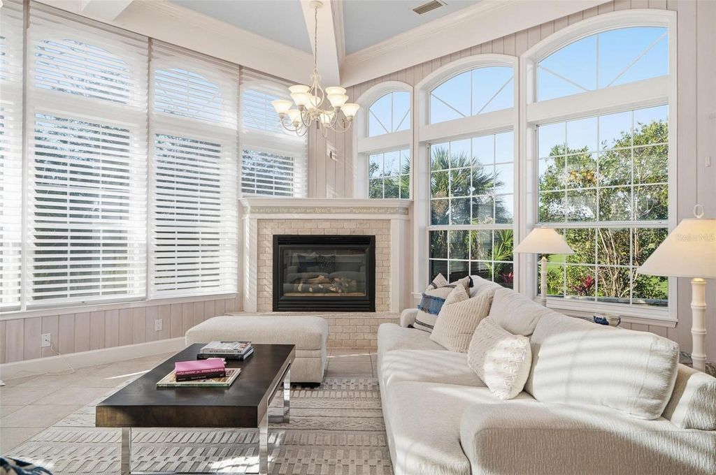 Image 61 of property listing at 10 CORDOBA COURT, Palm Coast, FL 32137