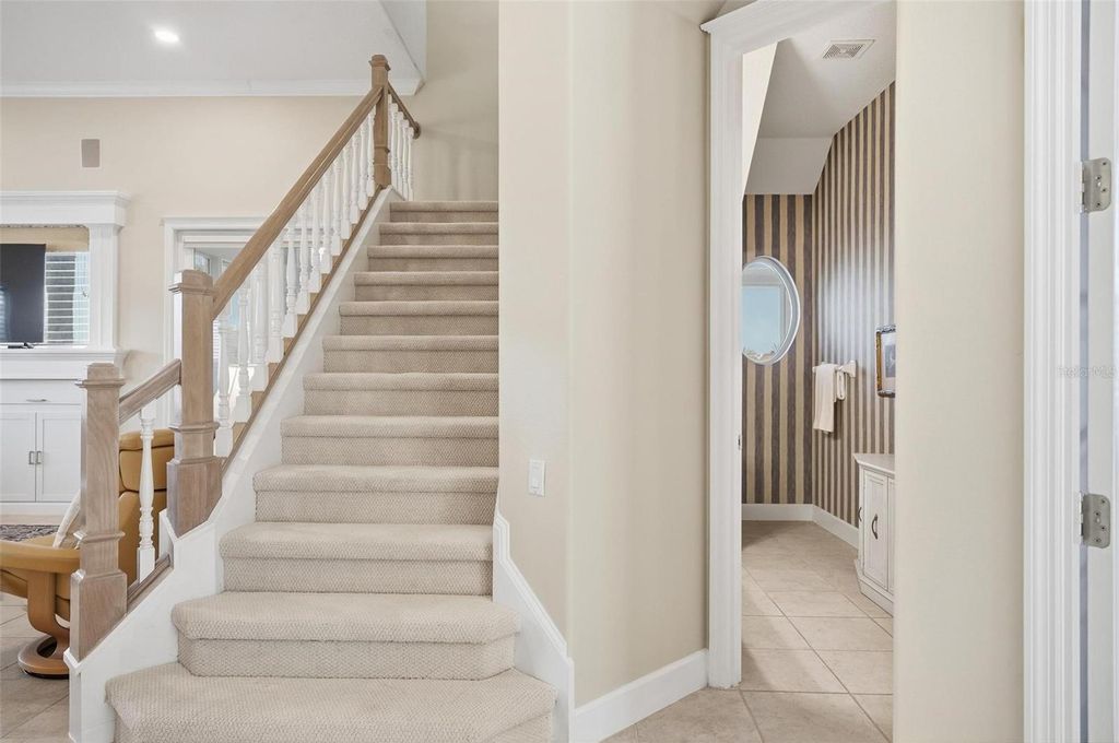 Image 63 of property listing at 10 CORDOBA COURT, Palm Coast, FL 32137