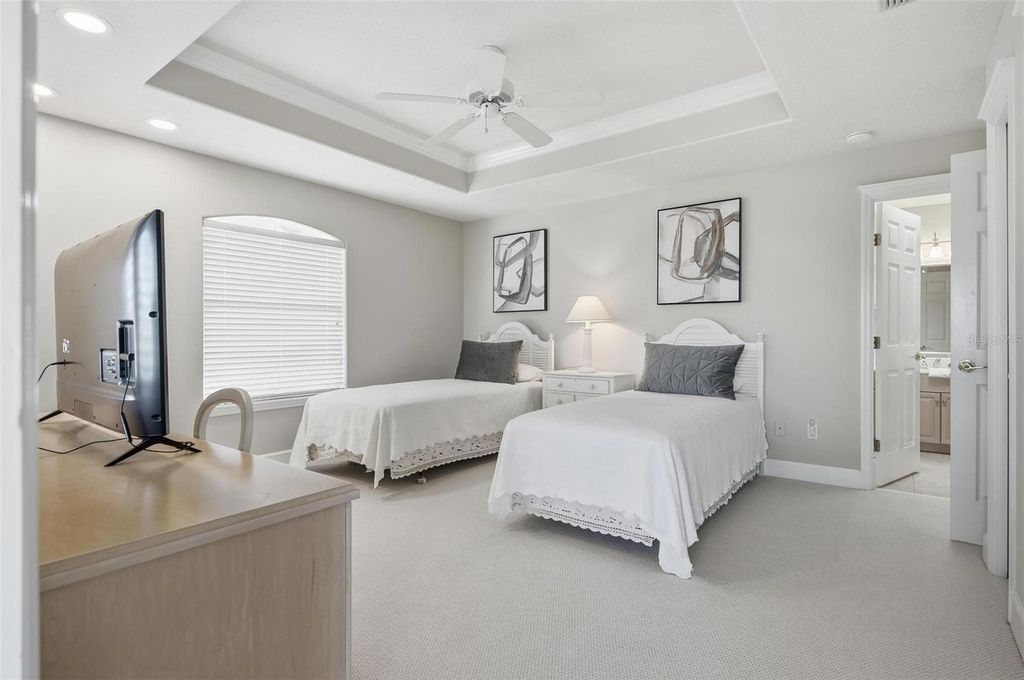 Image 68 of property listing at 10 CORDOBA COURT, Palm Coast, FL 32137