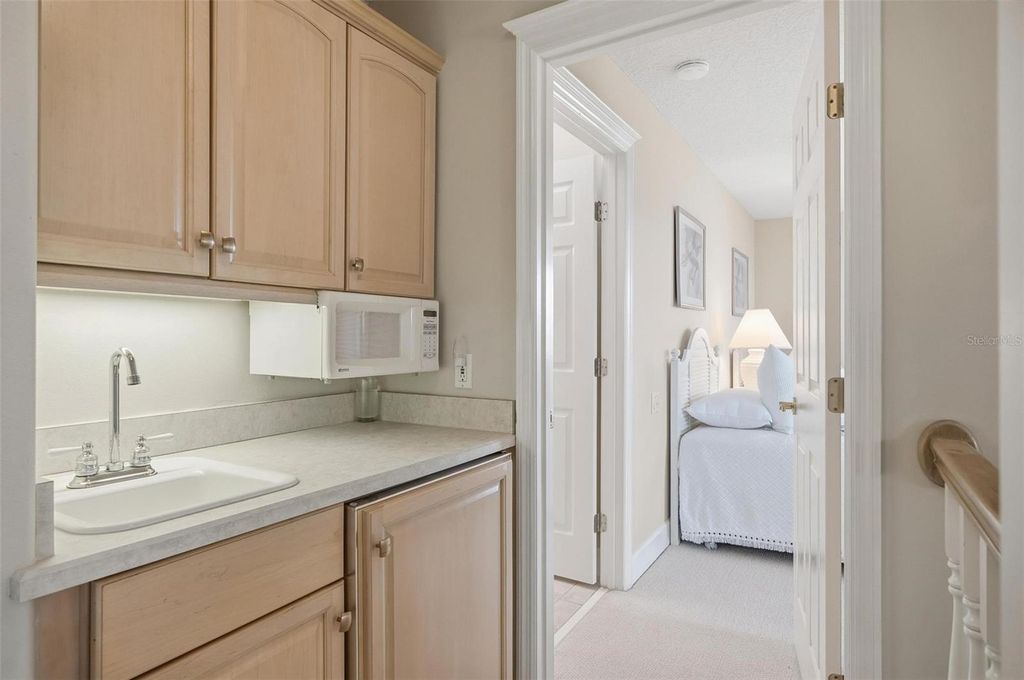 Image 76 of property listing at 10 CORDOBA COURT, Palm Coast, FL 32137