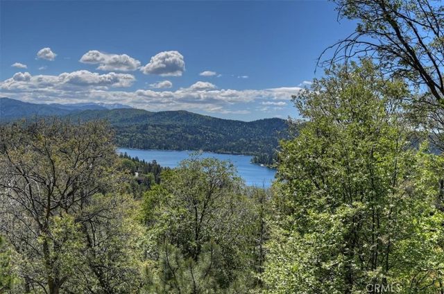 1137 Nadelhorn, Lake Arrowhead, CA 92352