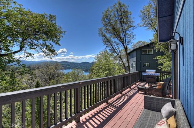 1137 Nadelhorn, Lake Arrowhead, CA 92352