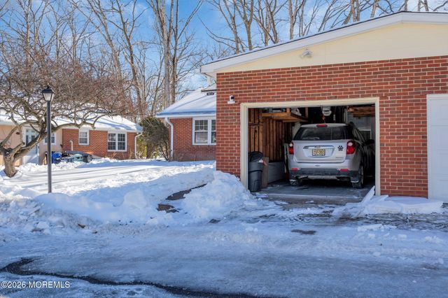 66D Dorchester Drive, Lakewood, NJ 08701