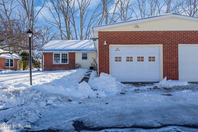 66D Dorchester Drive, Lakewood, NJ 08701