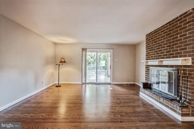 127 SUTCLIFFE LN, Conshohocken, PA 19428