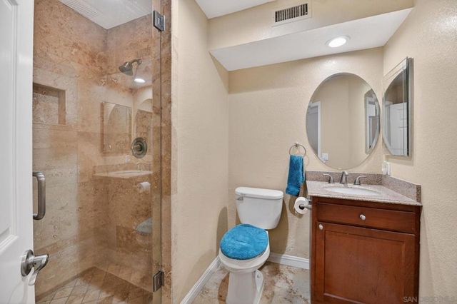 5025 Viewridge Way, Oceanside, CA 92056