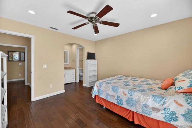 5025 Viewridge Way, Oceanside, CA 92056