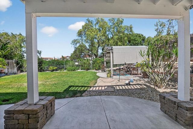5025 Viewridge Way, Oceanside, CA 92056