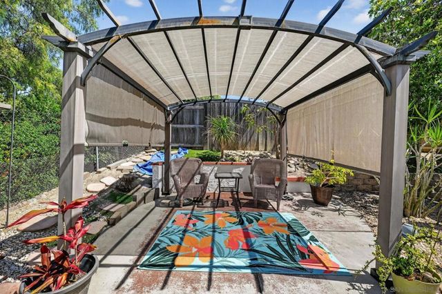 5025 Viewridge Way, Oceanside, CA 92056