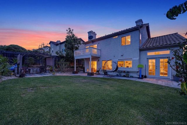 5025 Viewridge Way, Oceanside, CA 92056