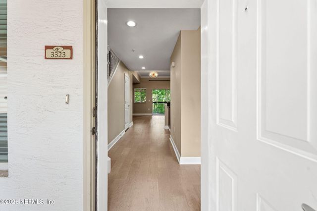 9745 TOUCHTON Road 3323, Jacksonville, FL 32246