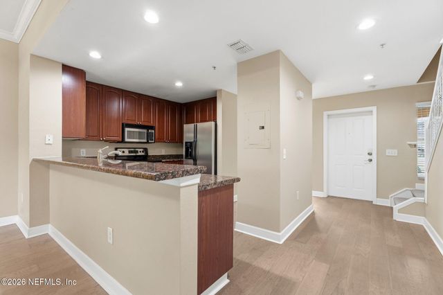 9745 TOUCHTON Road 3323, Jacksonville, FL 32246