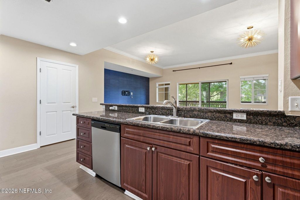 9745 TOUCHTON Road 3323, Jacksonville, FL 32246