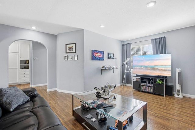 1736 San Pasqual Valley Road, Escondido, CA 92027