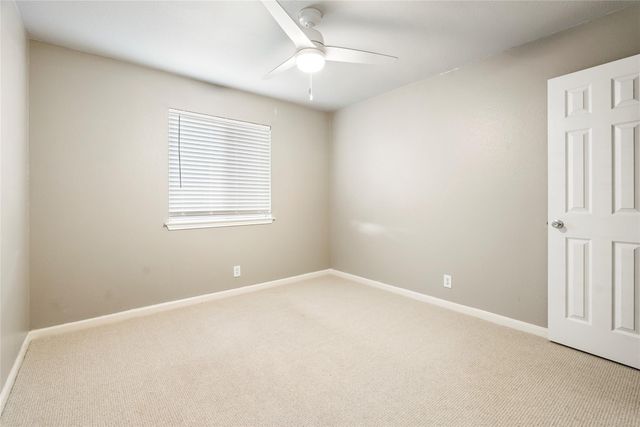 110 Estate CV, Hutto, TX 78634