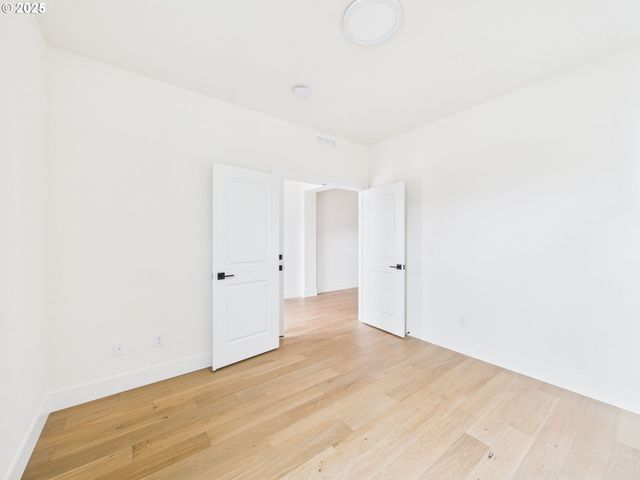 1125 N 44TH Pl, Ridgefield, WA 98642