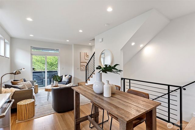 6745 Earl Avenue NW, Seattle, WA 98117
