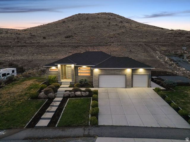 2891 E SUNSET DR, Eagle Mountain, UT 84005