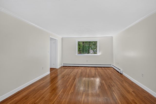 22 Coolidge Cir, Northborough, MA 01532