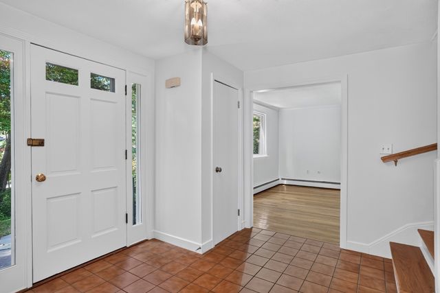 22 Coolidge Cir, Northborough, MA 01532