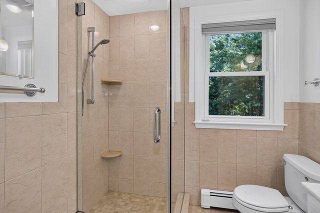 22 Coolidge Cir, Northborough, MA 01532