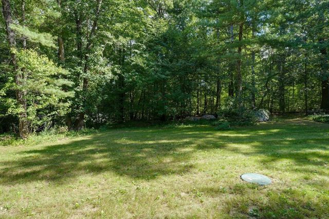 22 Coolidge Cir, Northborough, MA 01532