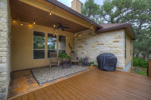 1937 HUNTERS CV, New Braunfels, TX 78132