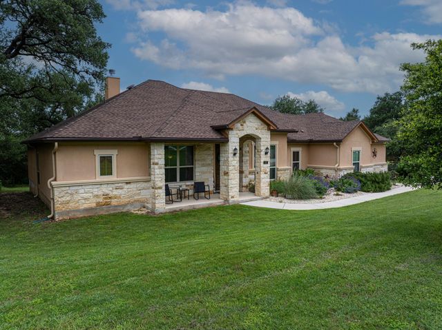 1937 HUNTERS CV, New Braunfels, TX 78132