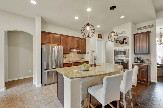 1937 HUNTERS CV, New Braunfels, TX 78132