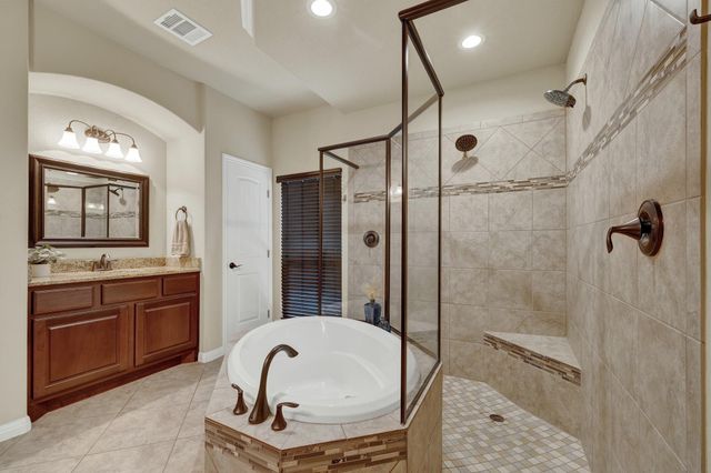 1937 HUNTERS CV, New Braunfels, TX 78132