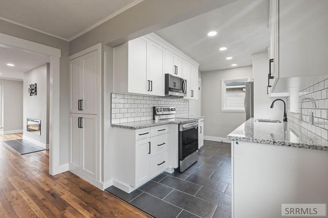 345 W 17th Street, Idaho Falls, ID 83402