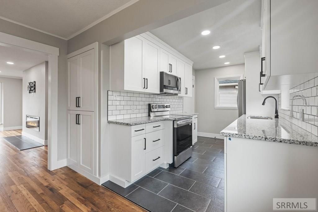 Image 14 of property listing at 345 W 17th Street, Idaho Falls, ID 83402