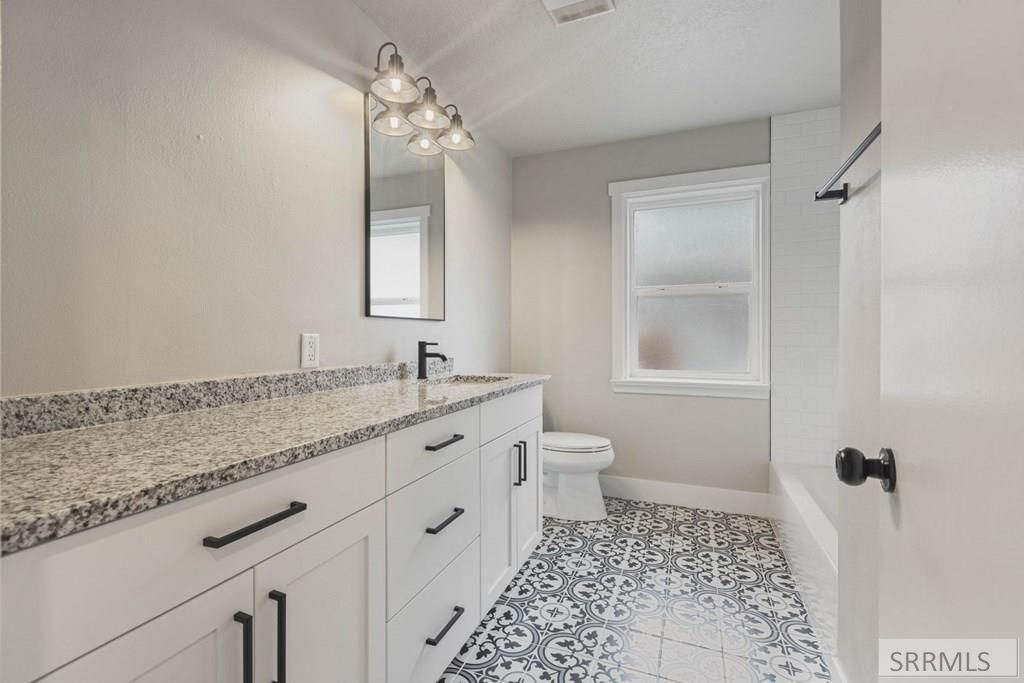 Image 23 of property listing at 345 W 17th Street, Idaho Falls, ID 83402