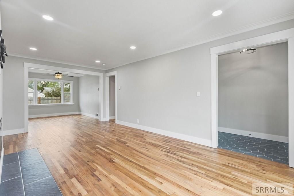 Image 8 of property listing at 345 W 17th Street, Idaho Falls, ID 83402