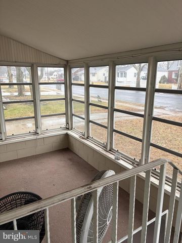 245 NASSAU AVE, Paulsboro, NJ 08066