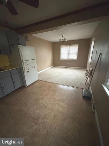 245 NASSAU AVE, Paulsboro, NJ 08066