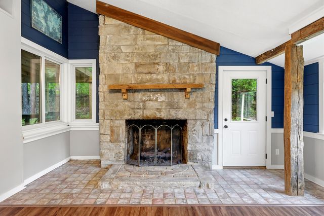723 Chimney Rock Road, Harrodsburg, KY 40330