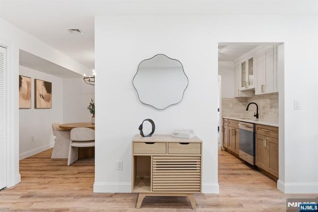 610 Anderson Avenue 2E, Cliffside Park, NJ 07010