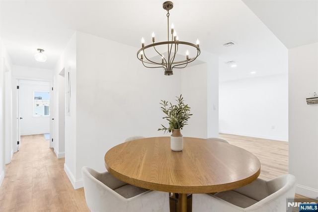 610 Anderson Avenue 2E, Cliffside Park, NJ 07010