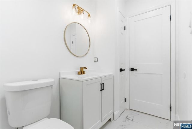 610 Anderson Avenue 2E, Cliffside Park, NJ 07010