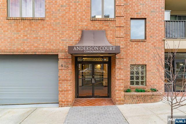 610 Anderson Avenue 2E, Cliffside Park, NJ 07010