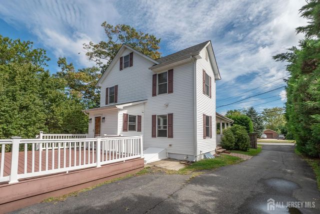 135 Summerhill Road, East Brunswick, NJ 08816