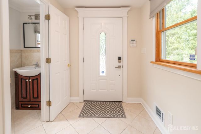 135 Summerhill Road, East Brunswick, NJ 08816
